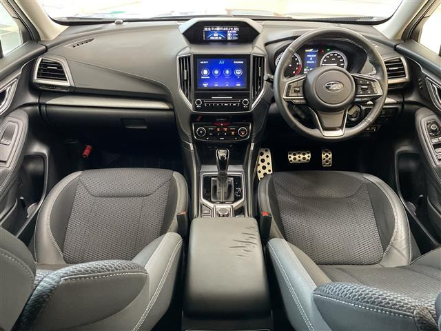 フォレスター2.0 アドバンス 4WD