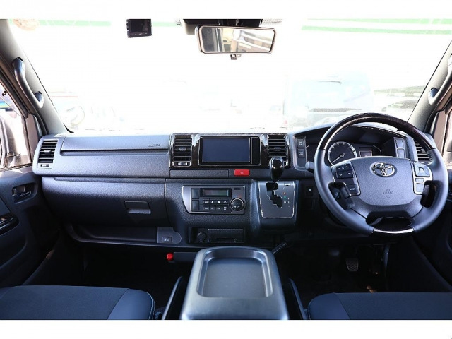 ハイエースバン2.8 スーパーGL ダークプライムII ロング ディーゼル 4WD