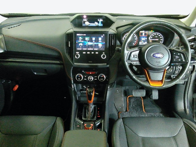 フォレスター2.0 エックスブレイク 4WD