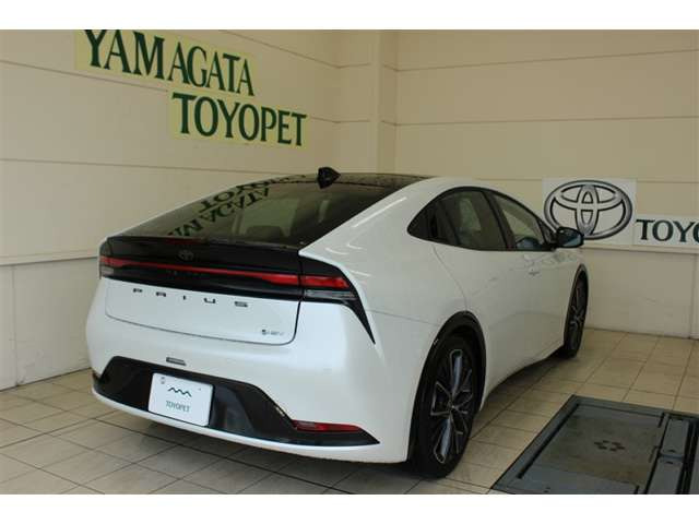 プリウス2.0 Z E-Four 4WD