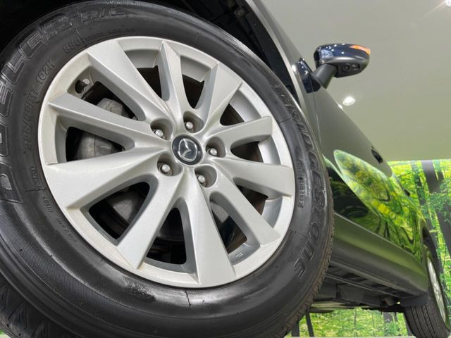 �y����17�C���`�A���~�z�C�[���z�O�ςɃ}�b�`���������A���~�z�C�[���𑕒����Ă���܂��B�e��ЊO�A���~�z�C�[����A�X�^�b�h���X�^�C�����戵�����Ă���܂��B���񂲑��k����������