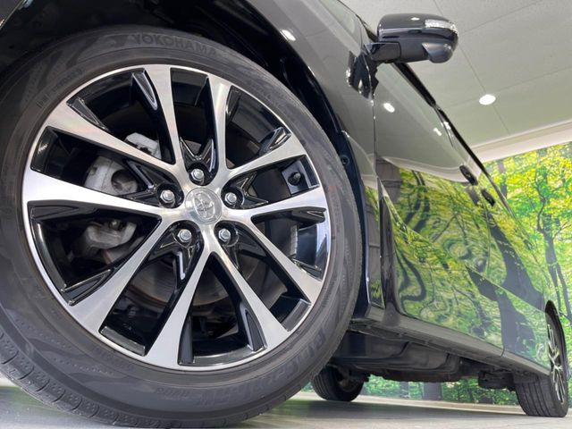 �y����18�C���`�A���~�z�C�[���z�O�ςɃ}�b�`���������A���~�z�C�[���𑕒����Ă���܂��B�e��ЊO�A���~�z�C�[����A�X�^�b�h���X�^�C�����戵�����Ă���܂��B���񂲑��k����������