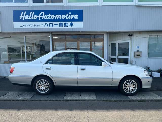 クラウン2.5 ロイヤルエクストラ Four Qパッケージ 4WD