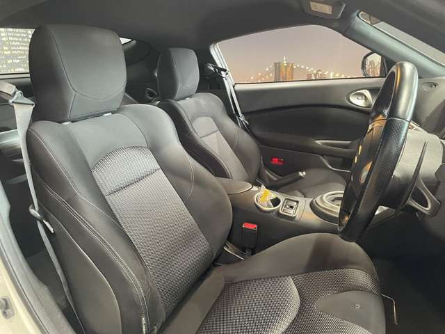 �^�]�Ȃ��L�X�Ƃ��Ă���^�]���₷�������������Ă��܂��������N���[�j���O�����{�ς݂ł��B