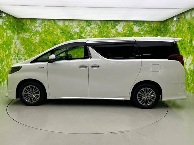 アルファードハイブリッド 2.5 SR Cパッケージ E-Four 4WD