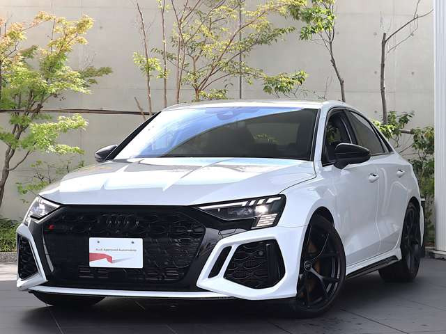 RS3セダン2.5 4WD