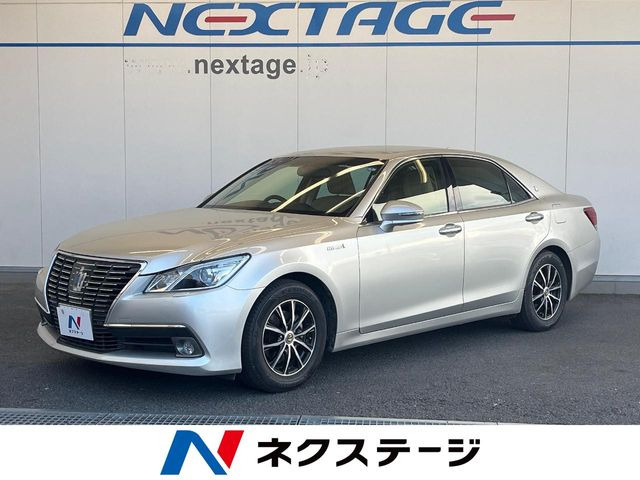 クラウンハイブリッド 2.5 ロイヤルサルーンG
