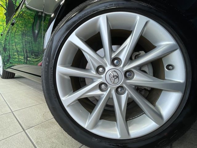 �y����17�C���`�A���~�z�C�[���z�O�ςɃ}�b�`���������A���~�z�C�[���𑕒����Ă���܂��B�e��ЊO�A���~�z�C�[����A�X�^�b�h���X�^�C�����戵�����Ă���܂��B���񂲑��k����������