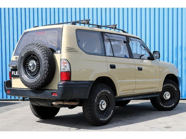 ランドクルーザープラド2.7 TX 4WD