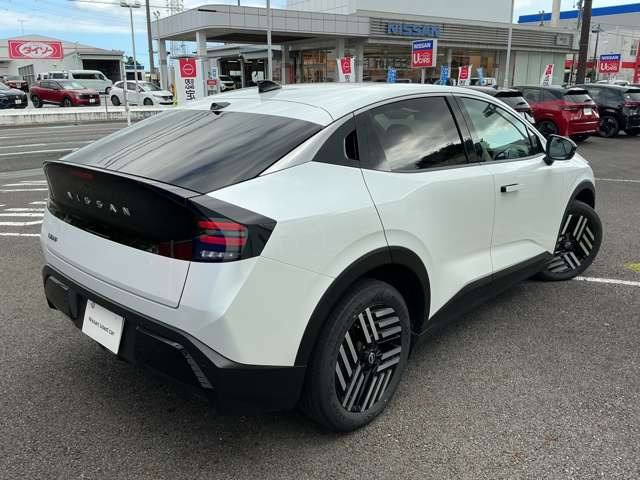 リーフB7 X
