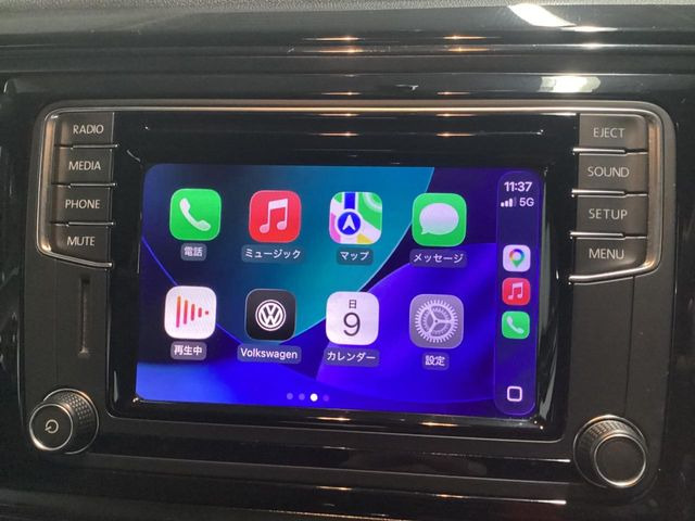 ��Apple Car Play:�X�}�z�Ƃ̗L���ڑ��ŁA�i�r�E�I�[�f�B�I�Đ��ȂǃX�}�z�̃A�v���@�\����ʂł��g����֗��@�\�ł�!