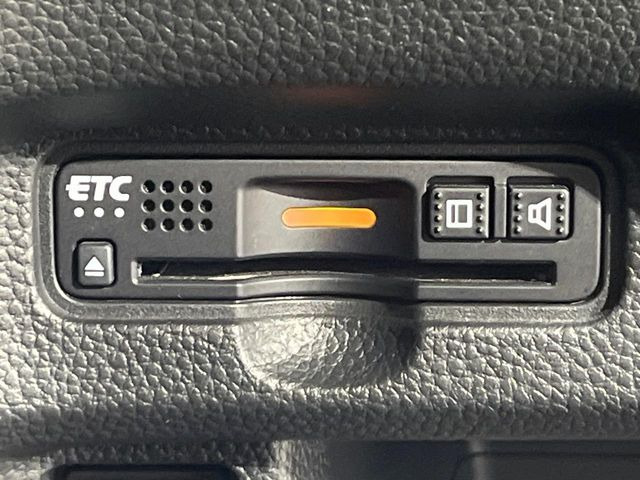 【ETC】高速道路の料金所をストレスなく通過!話題のスポットやサービスエリアに多い「スマートIC」利用時は必須のアイテムです。当店でセットアップを実施、ご納車当日からすぐにご利用いただけます!