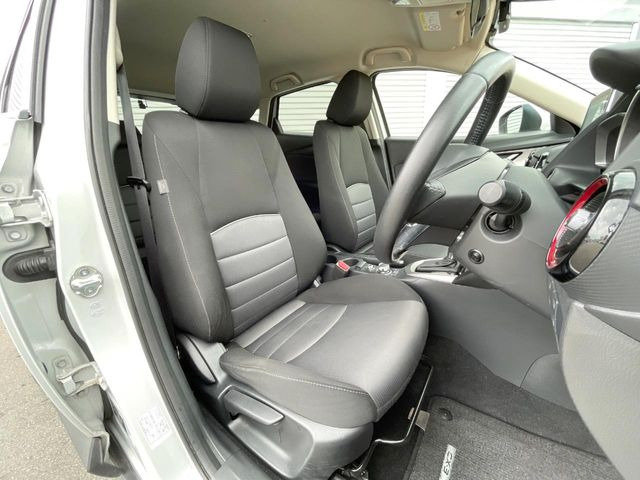�^�]�Ȃ܂��ɂ͏\���ȃX�y�[�X������A�啿�ȕ��ł��������^�]���Ă�����������ł��B