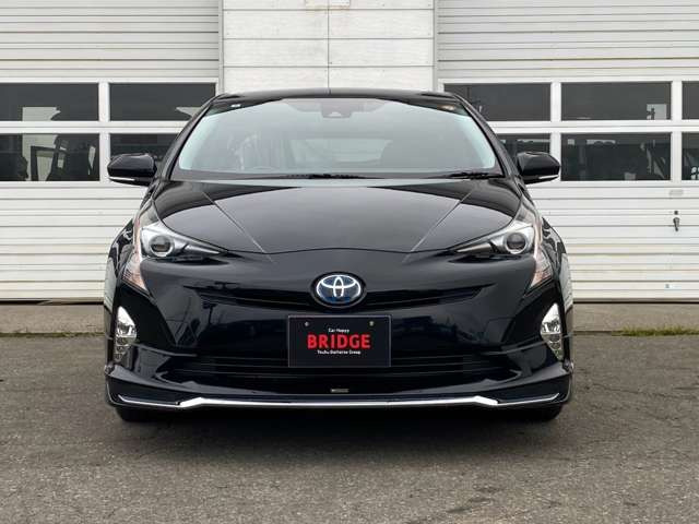 プリウス1.8 S E-Four 4WD