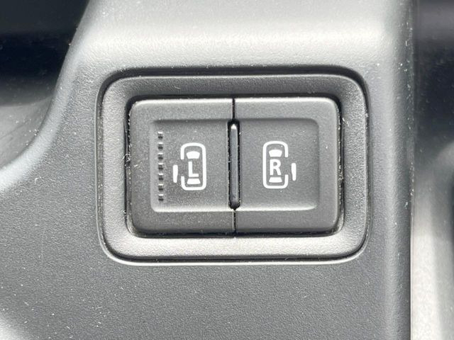�y�����p���[�X���C�h�h�A�z�X�}�[�g�L�[��^�]�Ȃ̃X�C�b�`�Ō�ȗ����X���C�h�h�A�̊J���\���d��������͂����ăh�A���J����K�v�������A�����Ȃ��q�l�ł��ȒP�ɊJ���߂ł����K�ł���