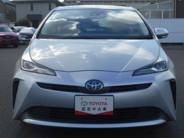 プリウス1.8 S