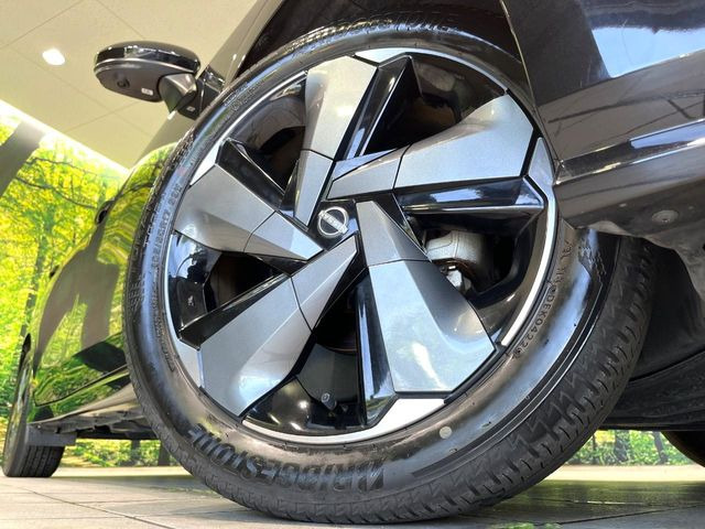 �y����17�C���`�A���~�z�C�[���z�O�ςɃ}�b�`���������A���~�z�C�[���𑕒����Ă���܂��B�e��ЊO�A���~�z�C�[����A�X�^�b�h���X�^�C�����戵�����Ă���܂��B���񂲑��k����������