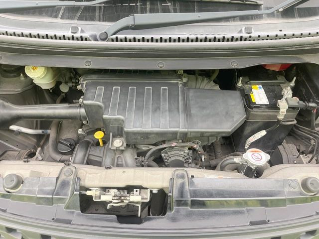 親切・丁寧な専門メカニックスタッフが応対!・車検・点検整備・事故等の修理などアフターサービスも安心。お車のカスタマイズもネクステージのサービススタッフまでご相談ください!