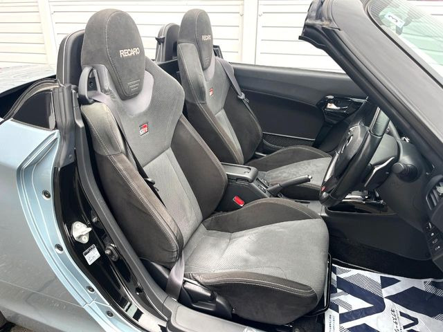 �y��p�X�|�[�c�V�[�g�z�z�[���h���ɗD��A�J�[�u���̑̂������}�����Ă���܂��B�܂��A�̂Ƀt�B�b�g���邩�獘��w�������ɂ����A�����O�h���C�u�⍂�����s�ł����K�ɂ��߂������������܂���