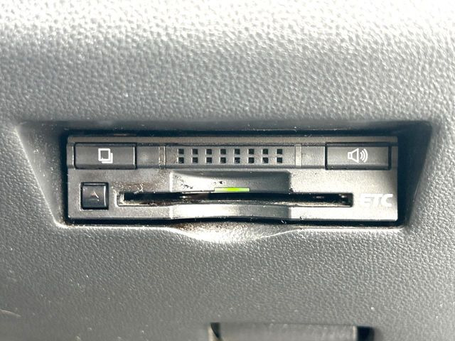 【ETC】高速道路の料金所をストレスなく通過!話題のスポットやサービスエリアに多い「スマートIC」利用時は必須のアイテムです。当店でセットアップを実施、ご納車当日からすぐにご利用いただけます!