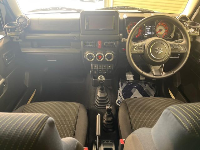 ジムニーシエラ1.5 JC 4WD