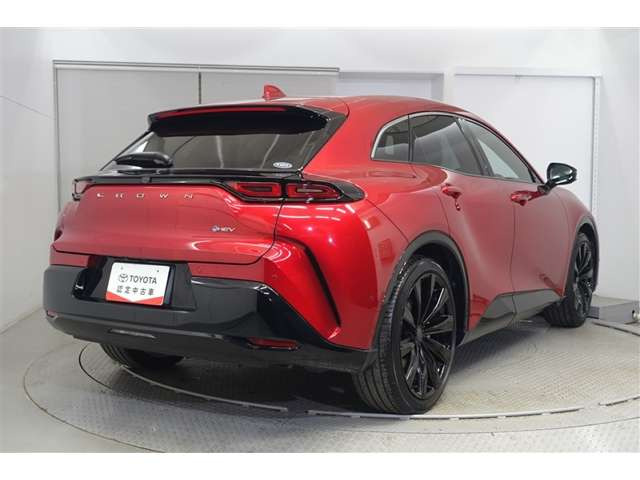 クラウンスポーツ2.5 Z E-Four 4WD