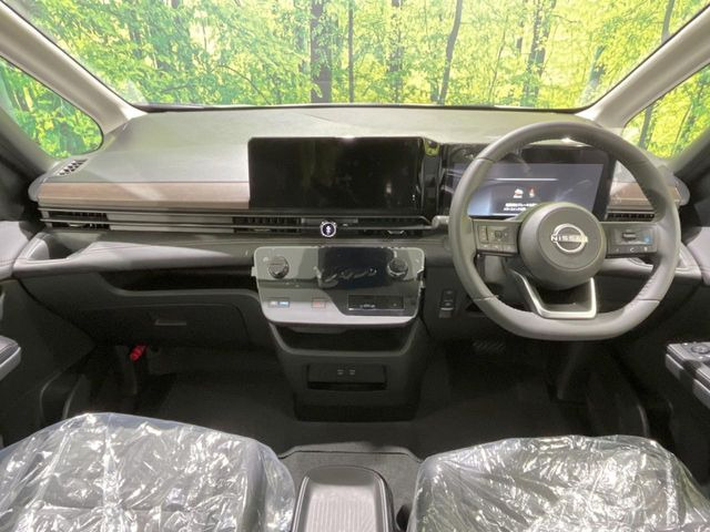 セレナ1.4 e-POWER ハイウェイスターV