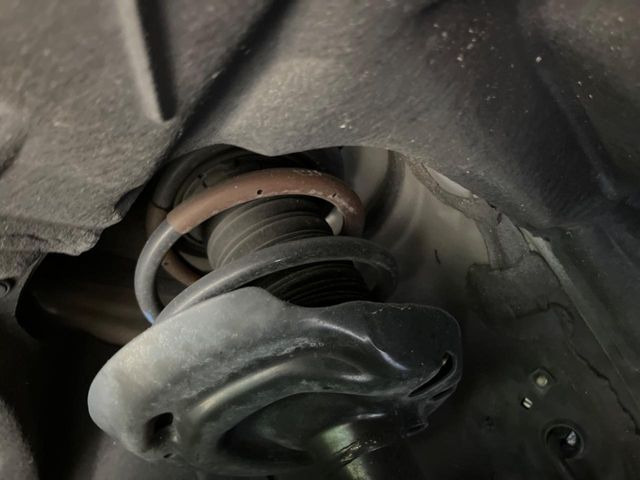 ���Ԃ����S���Ă���肢�������ׂɂ́A�����̒���_�����������܂���B�T�[�r�X�T�|�[�g(�L���ۏ�)�ł͖����_�������񋟂��Ă���A���S�̃J�[���C�t�����߂�������������T�|�[�g�̐��������Ă��܂��B