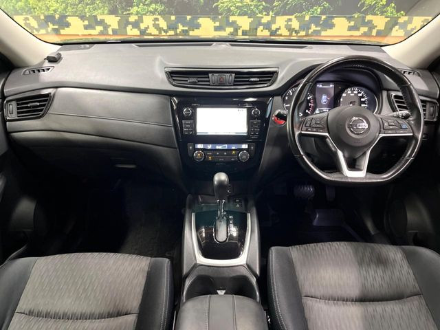エクストレイル2.0 20Xi