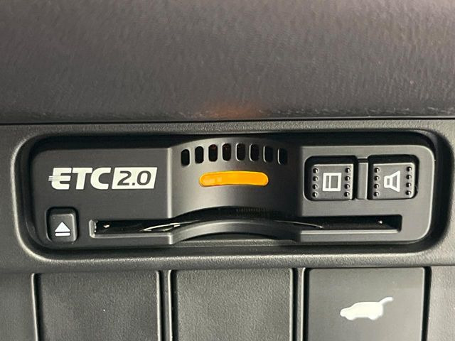 【ETC】高速道路の料金所をストレスなく通過!話題のスポットやサービスエリアに多い「スマートIC」利用時は必須のアイテムです。当店でセットアップを実施、ご納車当日からすぐにご利用いただけます!