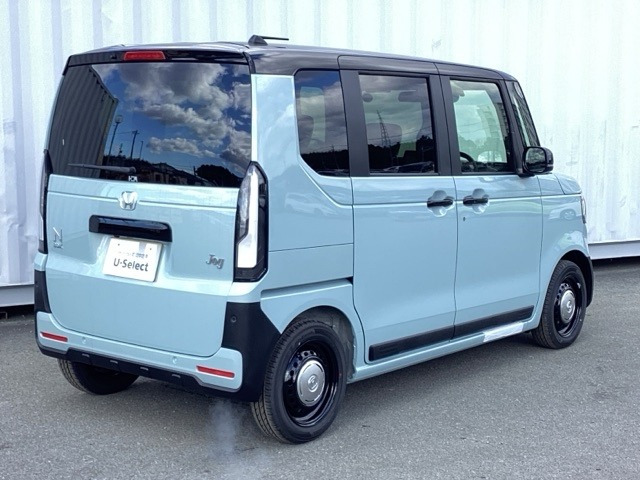 N-BOXジョイ 2トーン