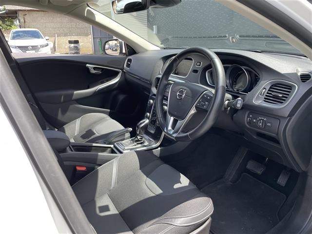 V40D4 モメンタム ディーゼル