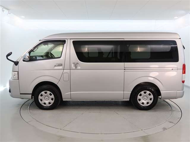 ハイエース2.7 GL ロング ミドルルーフ 4WD
