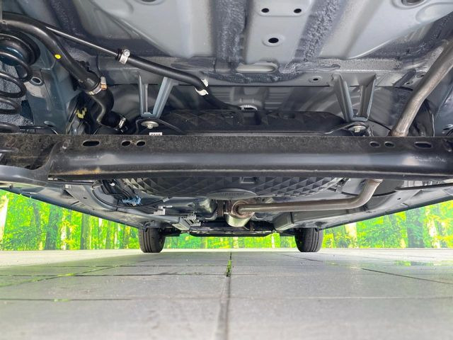 下回りがきれいなうちに、防錆加工の施工がオススメ。降雪地域はもちろん、沿岸部にお住いの方や、趣味でマリン・ウィンタースポーツをされる方にご好評いただいております。