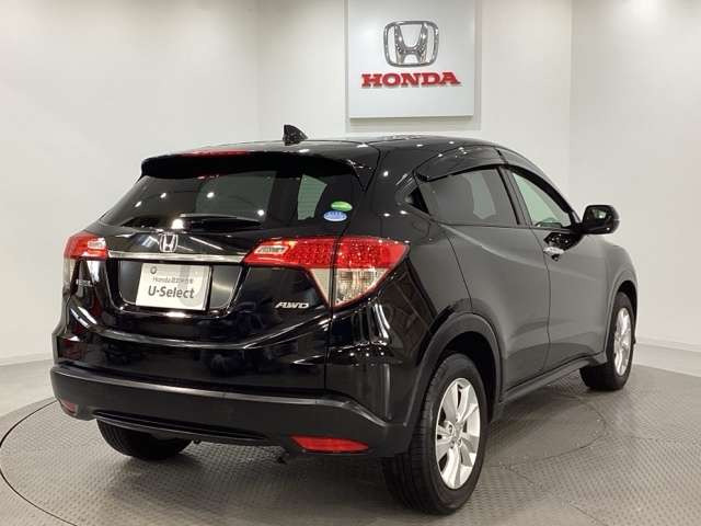 ヴェゼル1.5 X ホンダセンシング 4WD