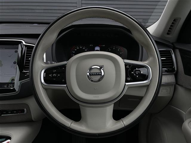 XC90B6 AWD インスクリプション 4WD
