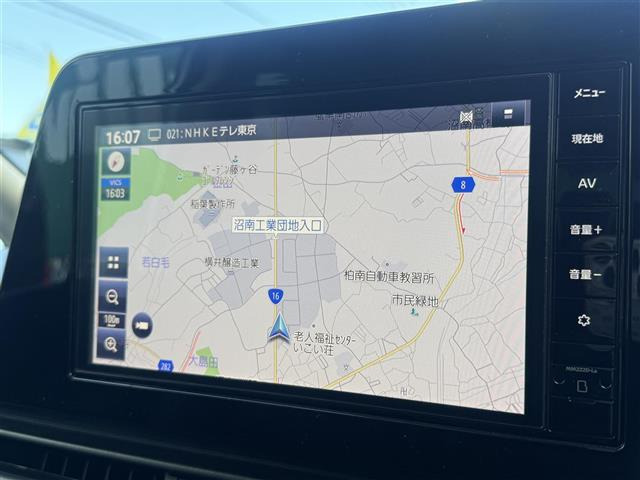 セレナ1.4 e-POWER ハイウェイスターV