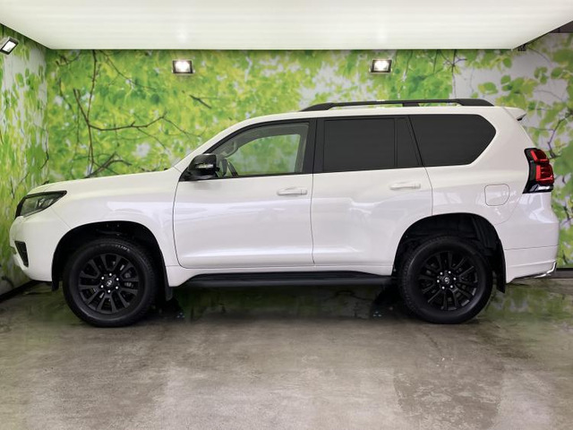 ランドクルーザープラド2.7 TX Lパッケージ マットブラック エディション 4WD