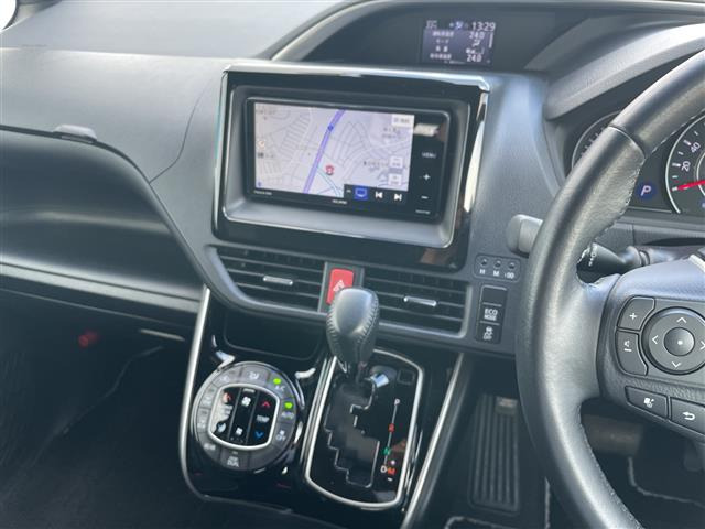 ヴォクシー2.0 ZS 煌