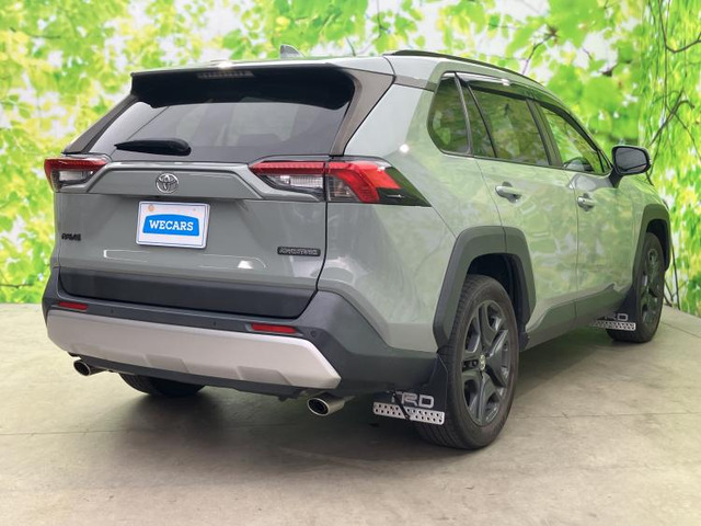 RAV42.0 アドベンチャー 4WD