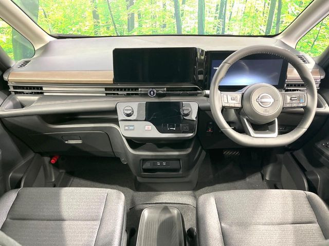 セレナ1.4 e-POWER ハイウェイスターV