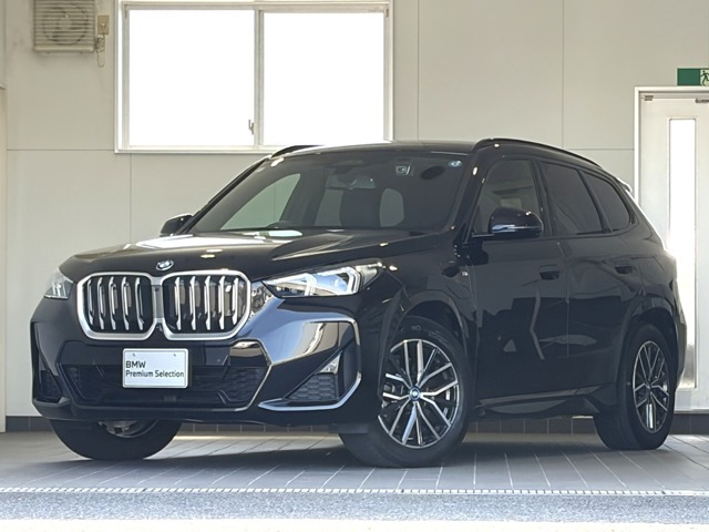 iX1xドライブ30 Mスポーツ 4WD