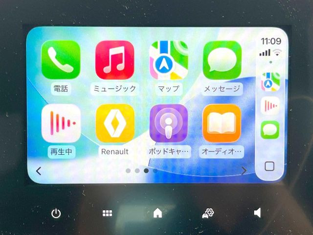 ��Apple Car Play:�X�}�z�Ƃ̗L���ڑ��ŁA�i�r�E�I�[�f�B�I�Đ��ȂǃX�}�z�̃A�v���@�\����ʂł��g����֗��@�\�ł�!