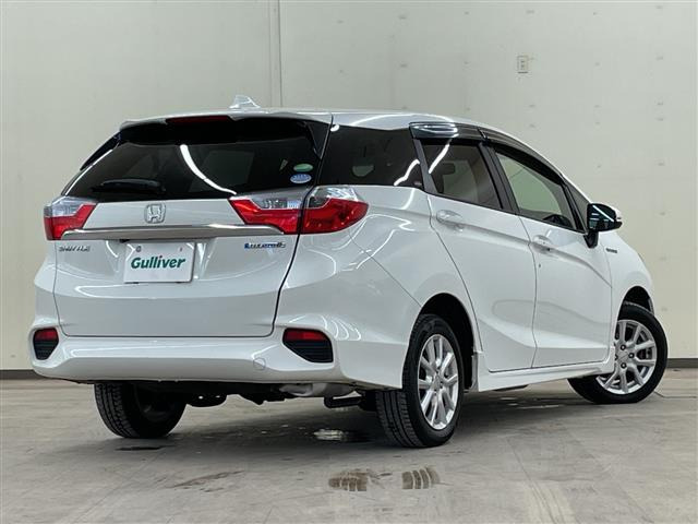シャトル1.5 ハイブリッド X 4WD