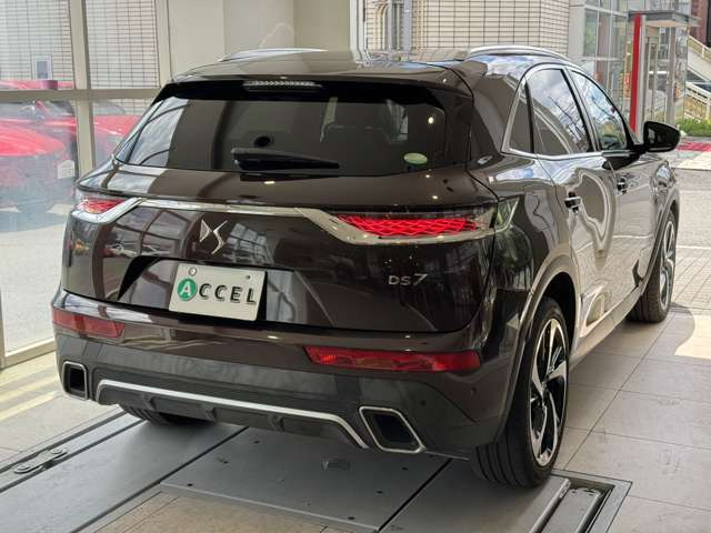 DS7クロスバックグランシック ブルーHDi ディーゼル