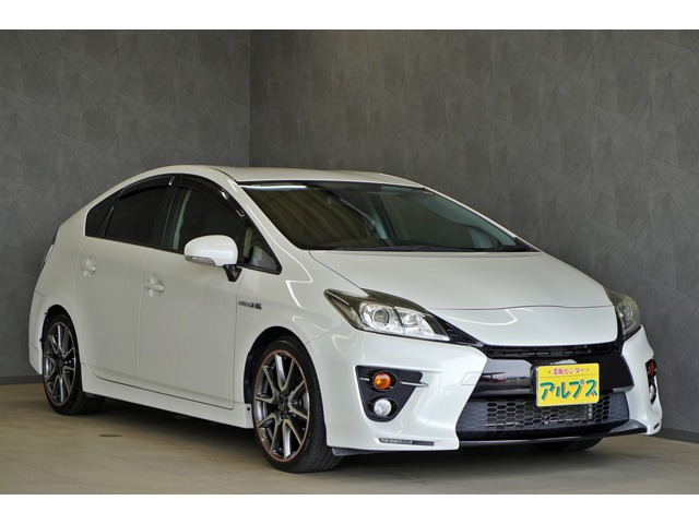 プリウス1.8 S ツーリングセレクション G's