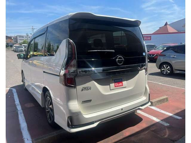 セレナ2.0 ハイウェイスターV