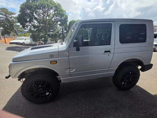 ジムニーワイルドウインド 4WD