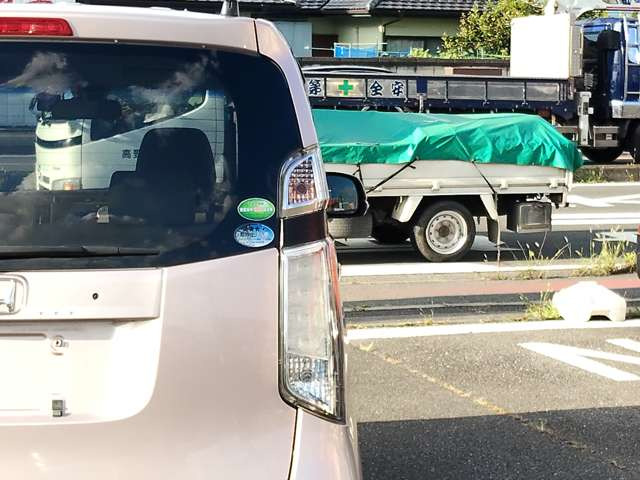 国道50号線沿い、目立ちます♪お気軽にお立ち寄りください!