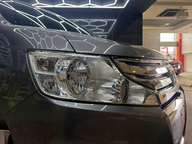�yHID�w�b�h���C�g�z���ڂŁA�i�i�Ɏ��F����UP���܂�!�t�H�O�����vLED���I�X�X���ł���